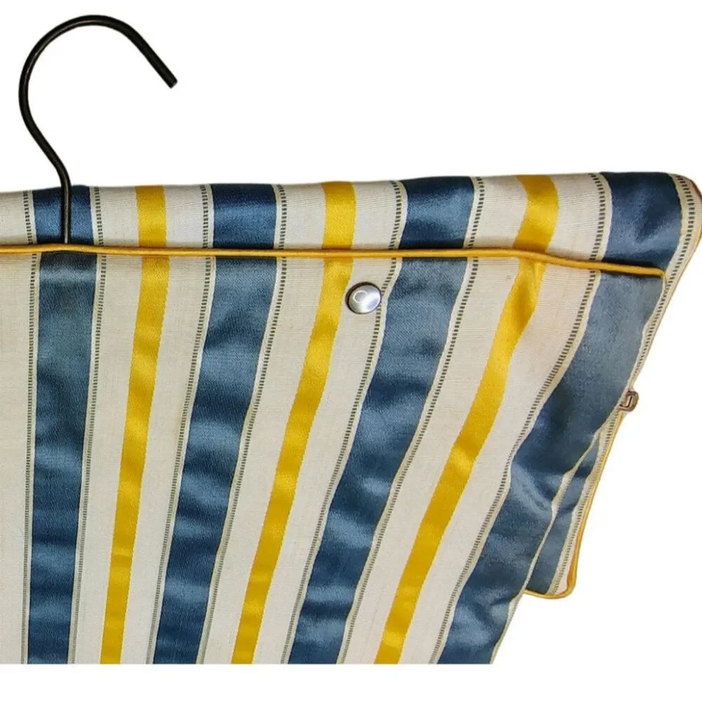 1940s Fabric Brookstone 11 Pocket Travel Lingerie Holder Organizer MOP Clasp